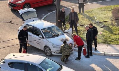 Požar zahvatio tri automobila na Novom Beogradu, pričinjena značajna materijalna šteta – požar na Novom Beogradu
