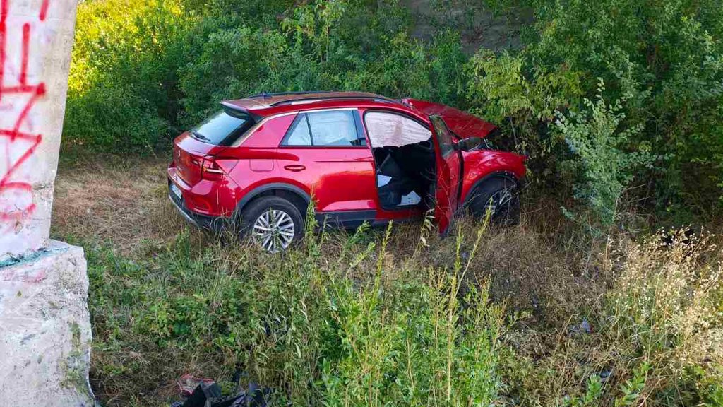 Saobraćajna nesreća kod Inđije, jedan poginuli na putu ka autoputu
