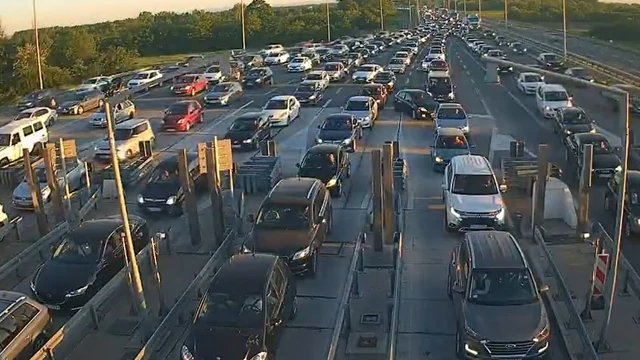 Gužve na graničnim prelazima zbog smene turista, najduže zadržavanje na Preševu