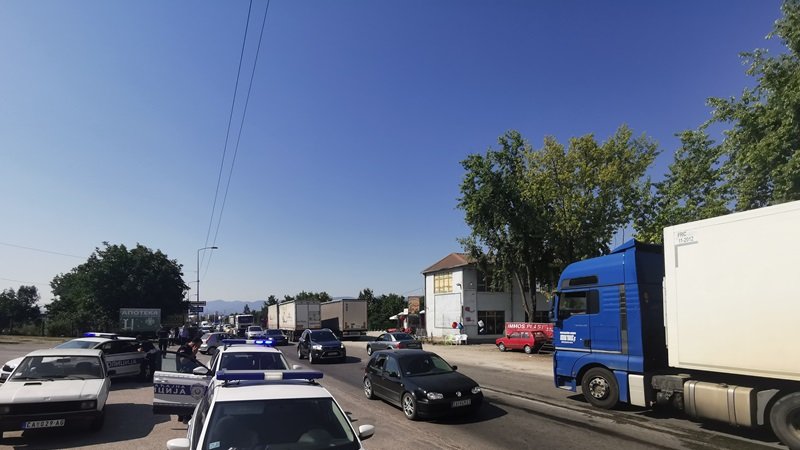 Saobraćajna nesreća kod Lazarevca na Ibarskoj, poginula jedna osoba, troje povređeno – saobraćajna nesreća na Ibarskoj