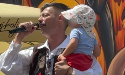 Milan Vasić poveo sina na prvi koncert u Prizrenu i raznežio publiku – prvi koncert sina Milana Vasića