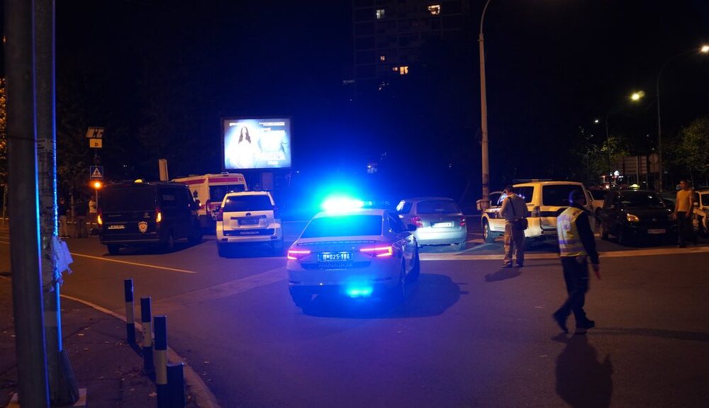 Muškarac ubijen u Banatskom Karlovcu, policija sprovodi uviđaj na mestu događaja – ubistvo u Banatskom Karlovcu