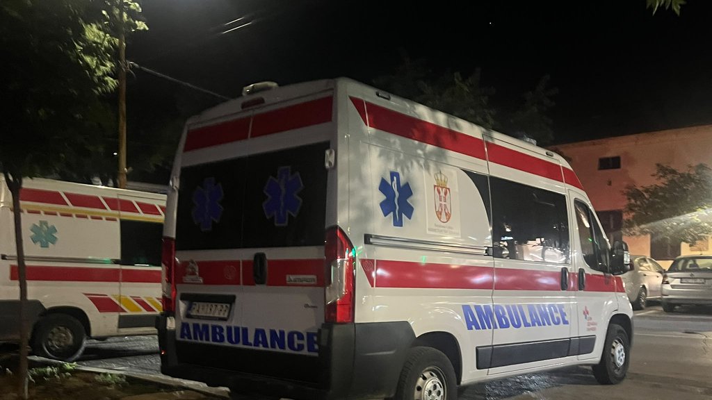 Ubistvo hirurga u Banatskom Karlovcu, osumnjičen maloletni pastorak – napad nožem u Banatskom Karlovcu
