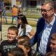 Predsednik Vučić ističe važnost ulaganja u obrazovanje dece za budućnost Srbije – spremnost Srbije za novo vreme