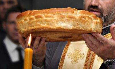 Sveštenik objašnjava pušenje cigareta za slavskom trpezom i značaj vaspitanja gostiju
