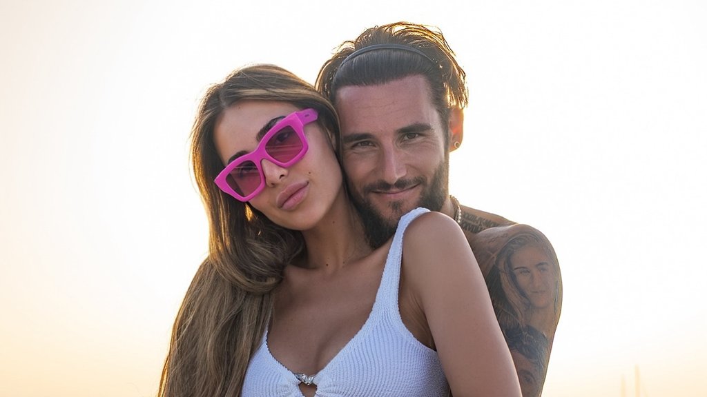 Anastasija Ražnatović objavila emotivnu poruku Gudelju, on joj odgovorio citatom iz Biblije – Anastasija Ražnatović Instagram