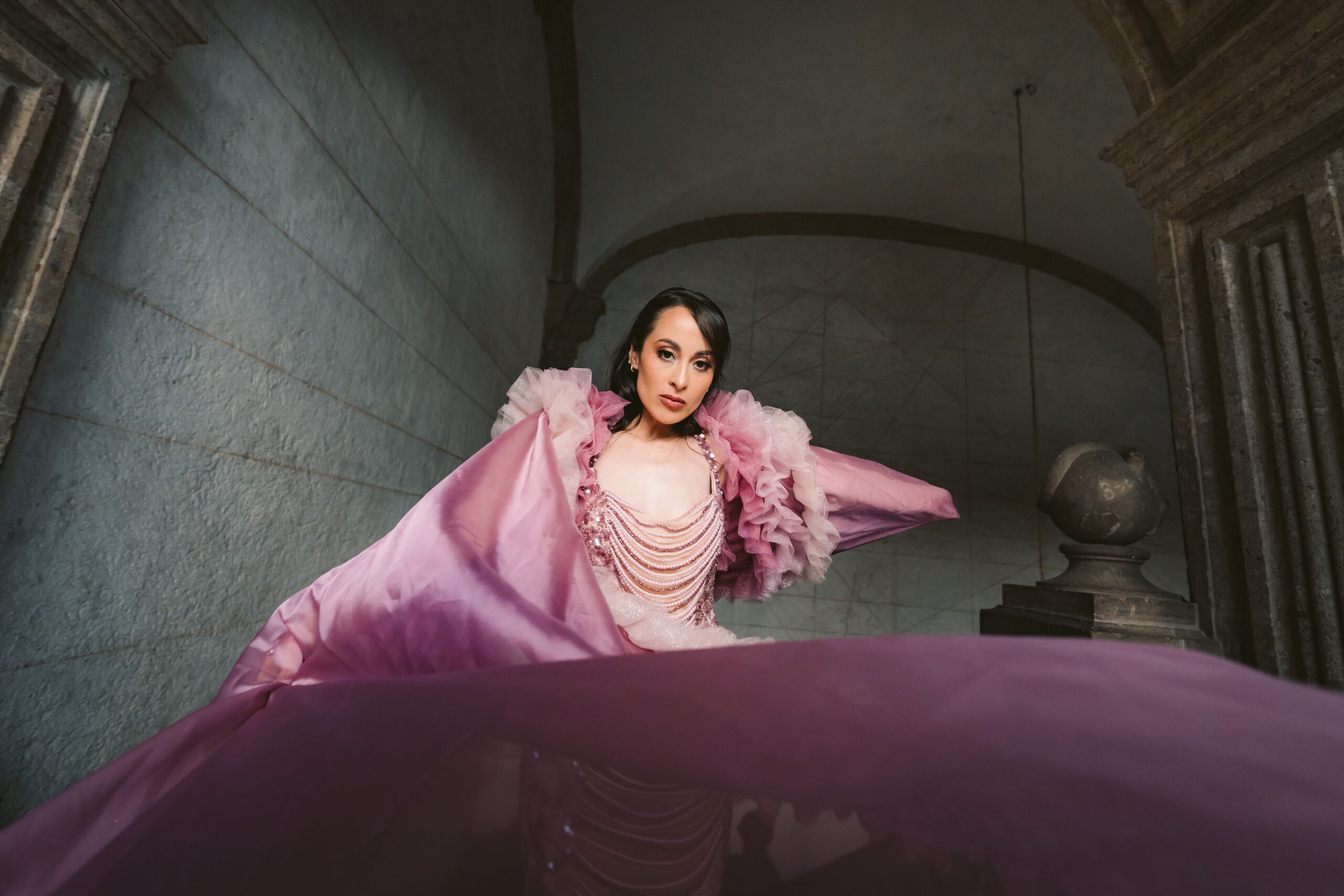 Džon Galijano na Met Gali 2027: Kontroverze i kreativnost – Met Gala John Galliano
