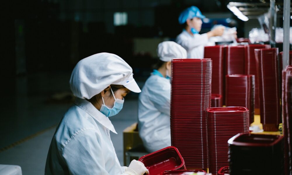 Industrija evrozone beleži rast PMI na 51,9 poena, tražnja i dalje slaba
