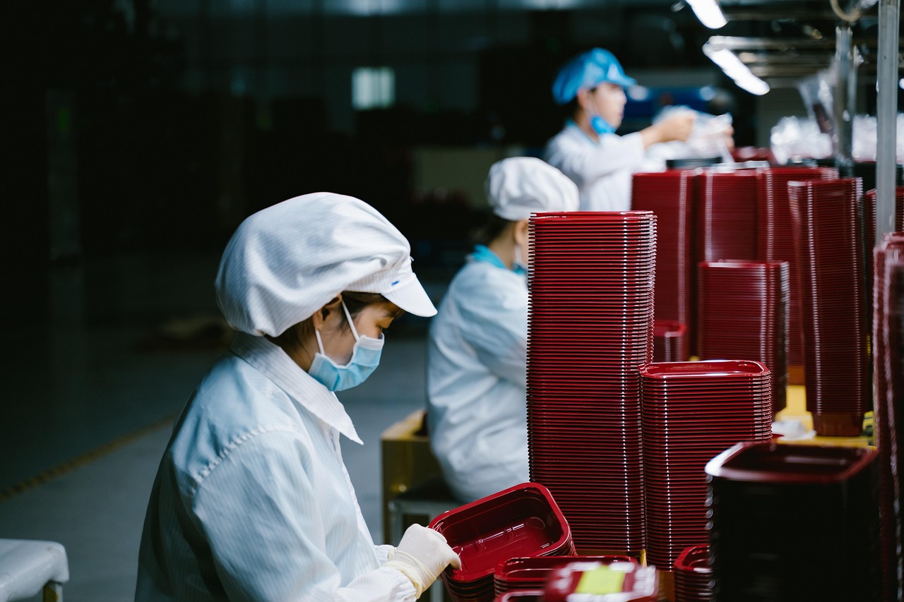 Industrija evrozone beleži rast PMI na 51,9 poena, tražnja i dalje slaba