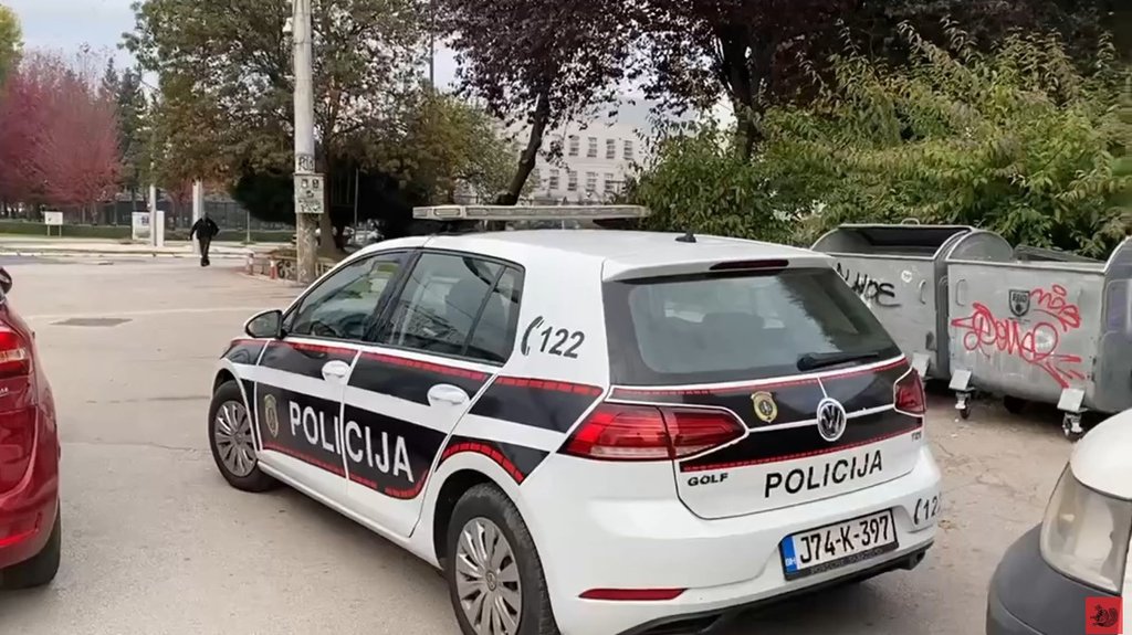 Mladić ubijen nožem na području Starog Grada u Sarajevu – napad nožem u Sarajevu