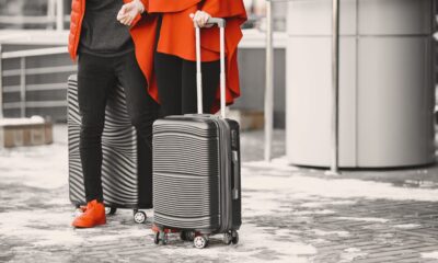 Najudobniji slojevi za putovanje avionom: Kardigani i džemperi za svaku priliku – putovanje avionom moda