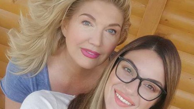 Suzana Mančić postala baka: Teodora rodila sina i dala mu snažno ime