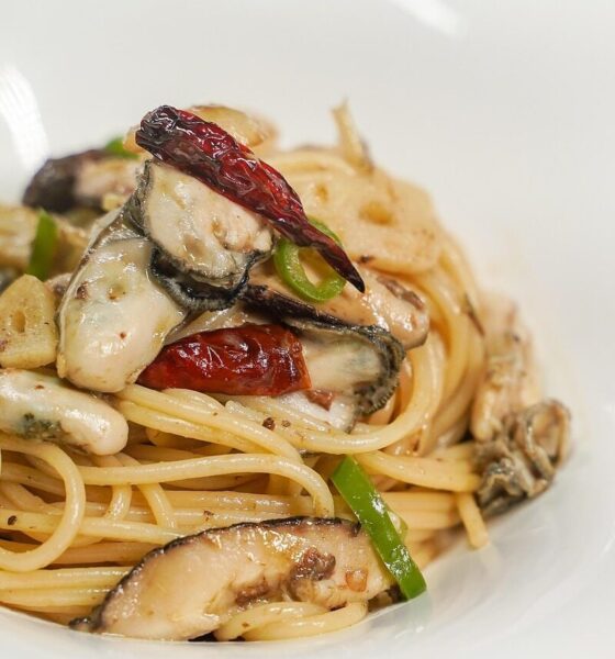 cave, pasta, anchovies, oyster, anchovy pasta, roll the pasta, anchovies pasta, oyster pasta