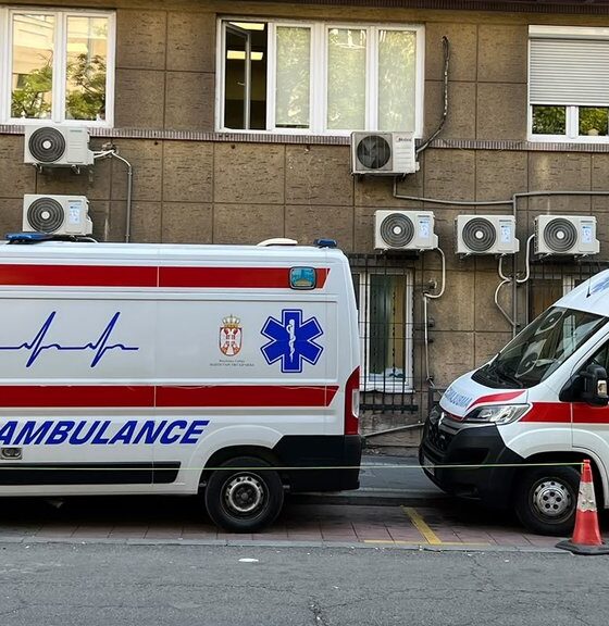 Intervencije Hitne pomoći tokom noći u Beogradu, povređena dva učesnika udesa – intervencije Hitne pomoći u Beogradu