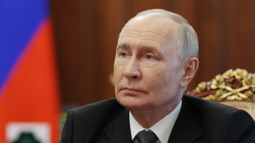Kurt Volker: Putin pred izborom između nastavka rata i stabilnosti ruske države – nastavak rata