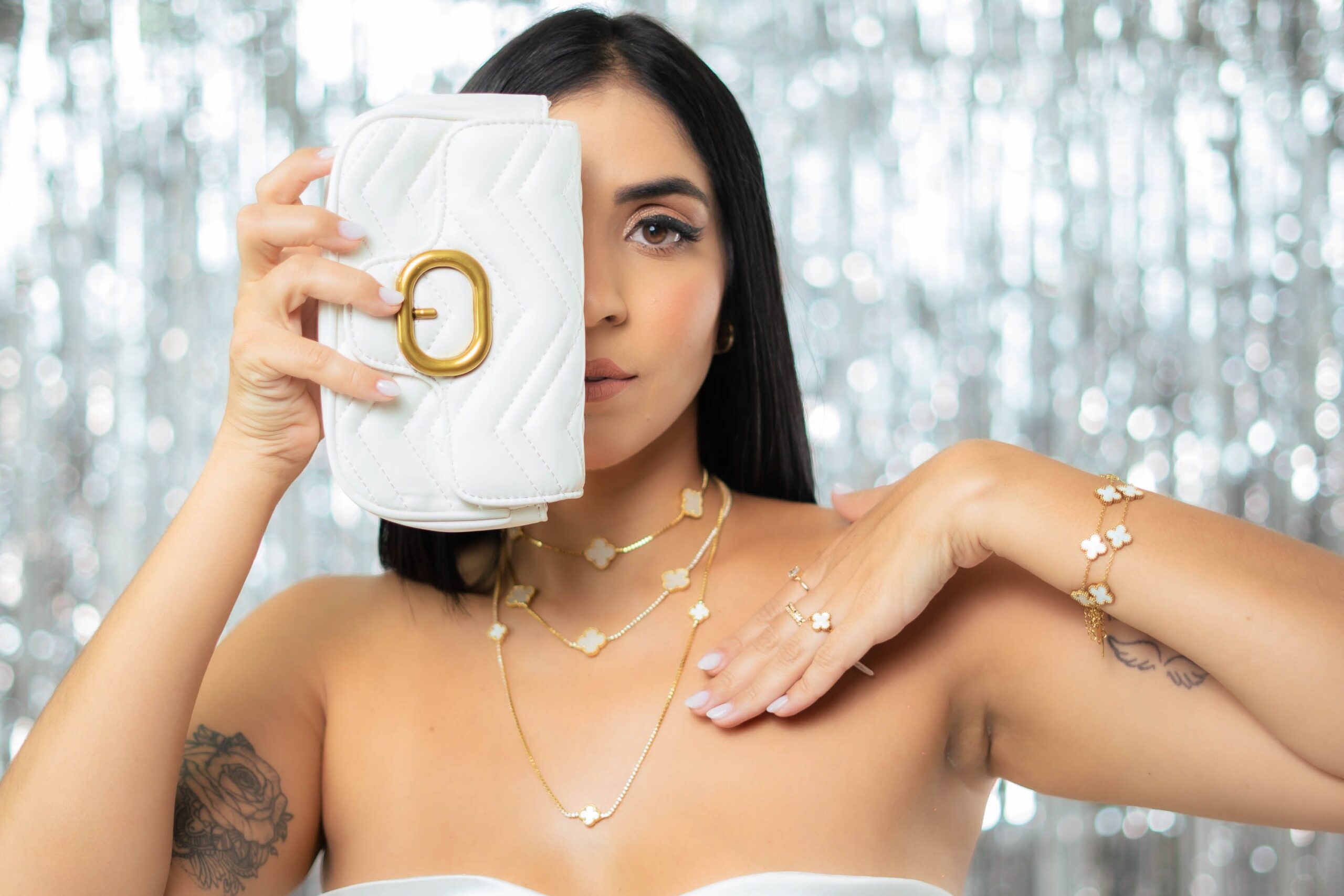 Megan Markl privukla pažnju prstenom inspirisanim Dajaninim stilom – Megan Markl moda