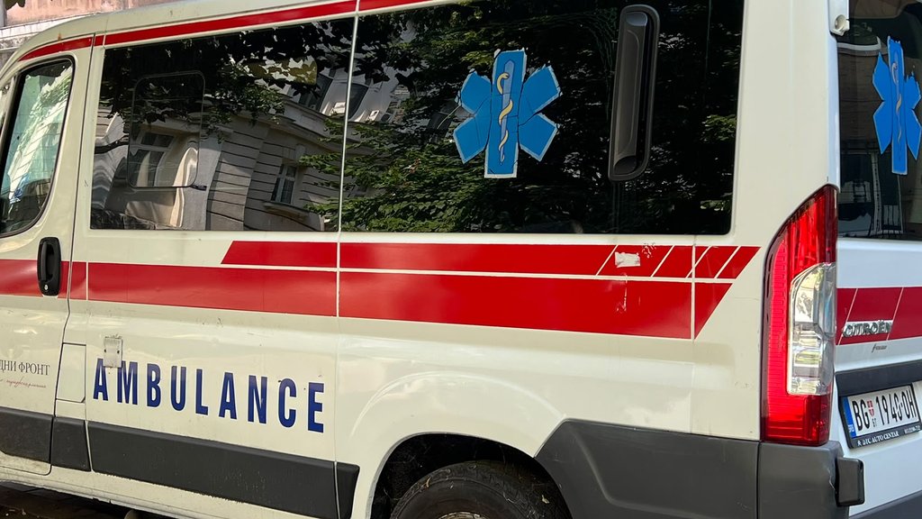 Pešak povređen u saobraćajnoj nesreći u Jajincima, prevezen u bolnicu – nesreća u Jajincima