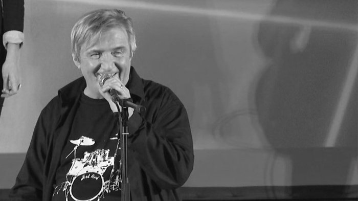 Rajko Dujmić preminuo nakon decenije borbe sa porocima: Muzička scena i dalje pamti njegove hitove – borba sa porocima