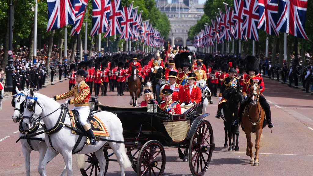 Princeza Eugenija rodila ćerku, promenjen red nasleđivanja britanskog trona