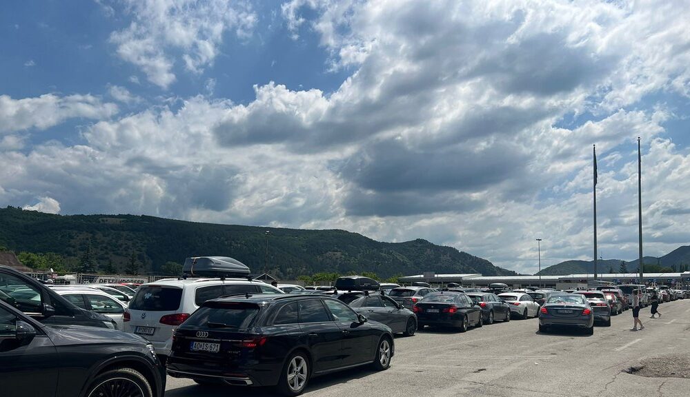 Bračni par iz Prijedora doživeo nezgodu na granici prema Nemačkoj – nezgoda na granici