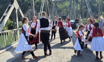 Ljudi i mostovi na Drini: Susret tradicije i prijateljstva spaja Mali Zvornik i Zvornik