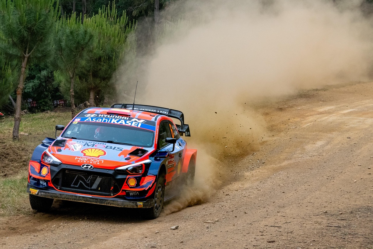 Pepe Lopez vodi na reliju Isla de Los Volcanes za Hyundai u šampionatu Španije