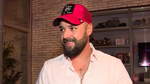 Luka Vujović dobio poseban poklon pred gostovanje u emisiji Narod pita – neočekivano iznenađenje za Luku Vujovića