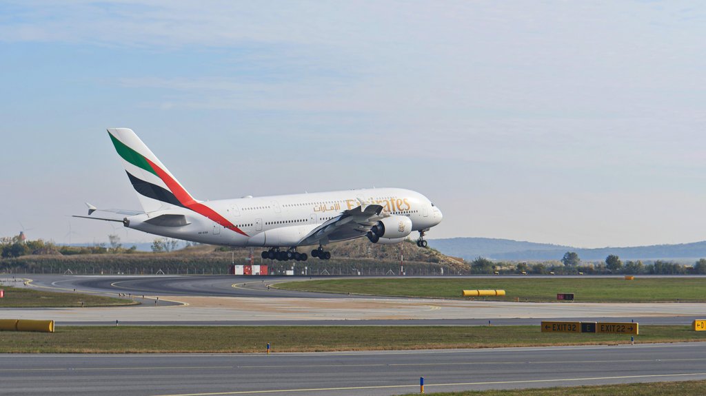 Avion irske vojske sa Danijelom Kinahanom najpraćeniji na svetu tokom leta iz Dubaija – let iz Dubaija