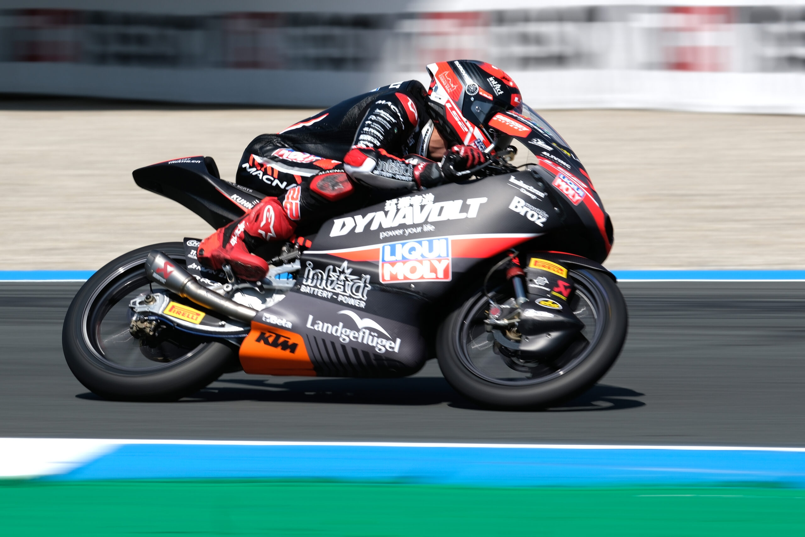 David Almansa pobedio u Moto3 trci na Silverstonu bez prisustva lidera Maksima Quilesa – David Almansa Moto3 Silverston