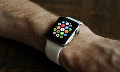 Apple razmatra veće i manje ekrane za buduće Apple Watch modele, moguć i model bez displeja – Apple Watch bez ekrana