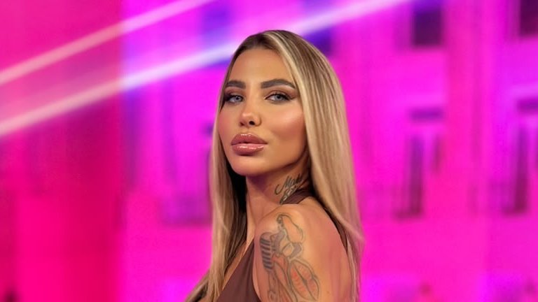 Aneli Ahmić otkrila detalje odnosa sa Asminom i Majom: Spremna da pomogne (VIDEO) – odnos Aneli Ahmić sa Asminom