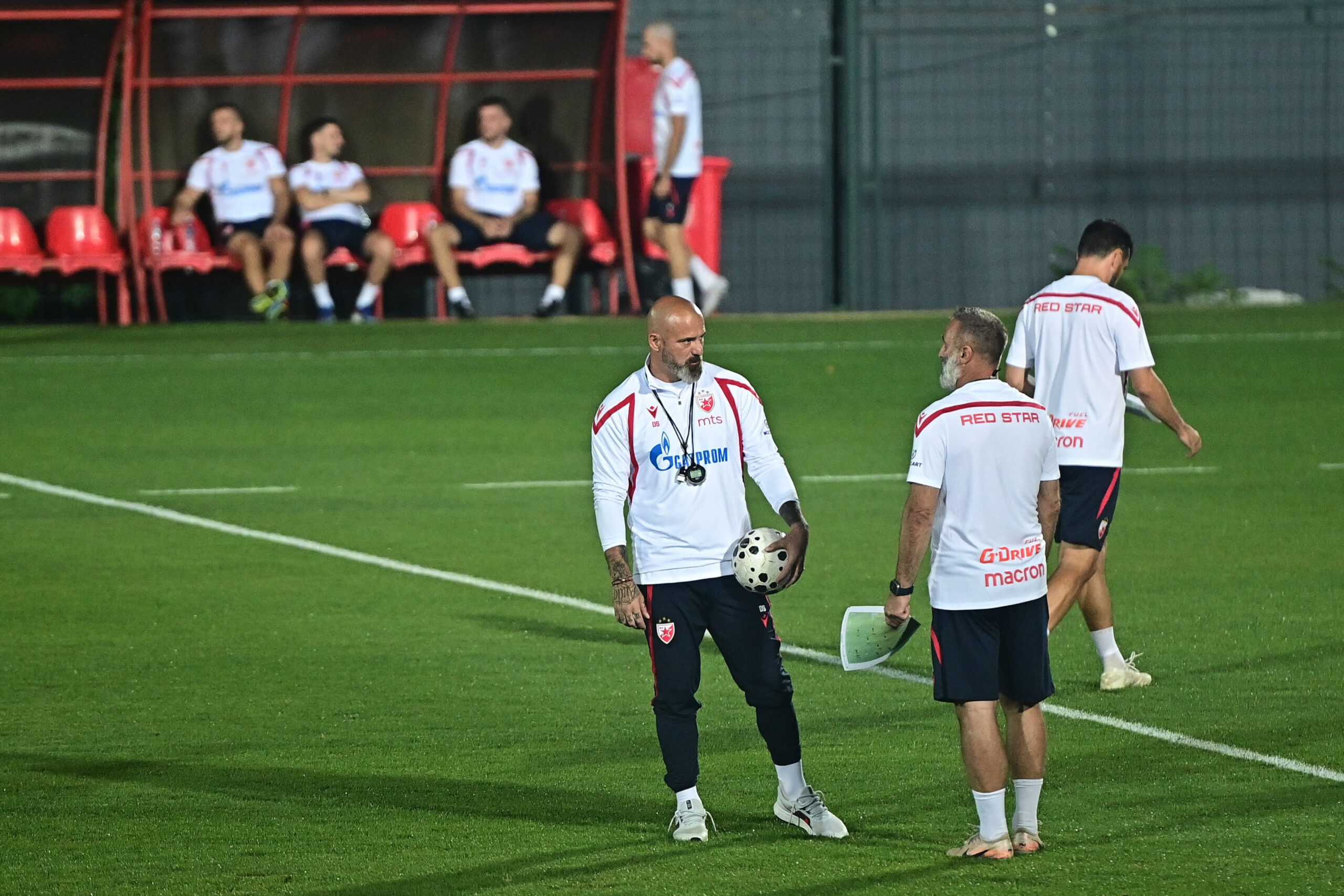 Crvena zvezda dočekuje Hapoel Ber Ševu: Da li crveno-beli mogu do preokreta na Rajku? – Crvena zvezda Hapoel Ber Ševa Liga šampiona