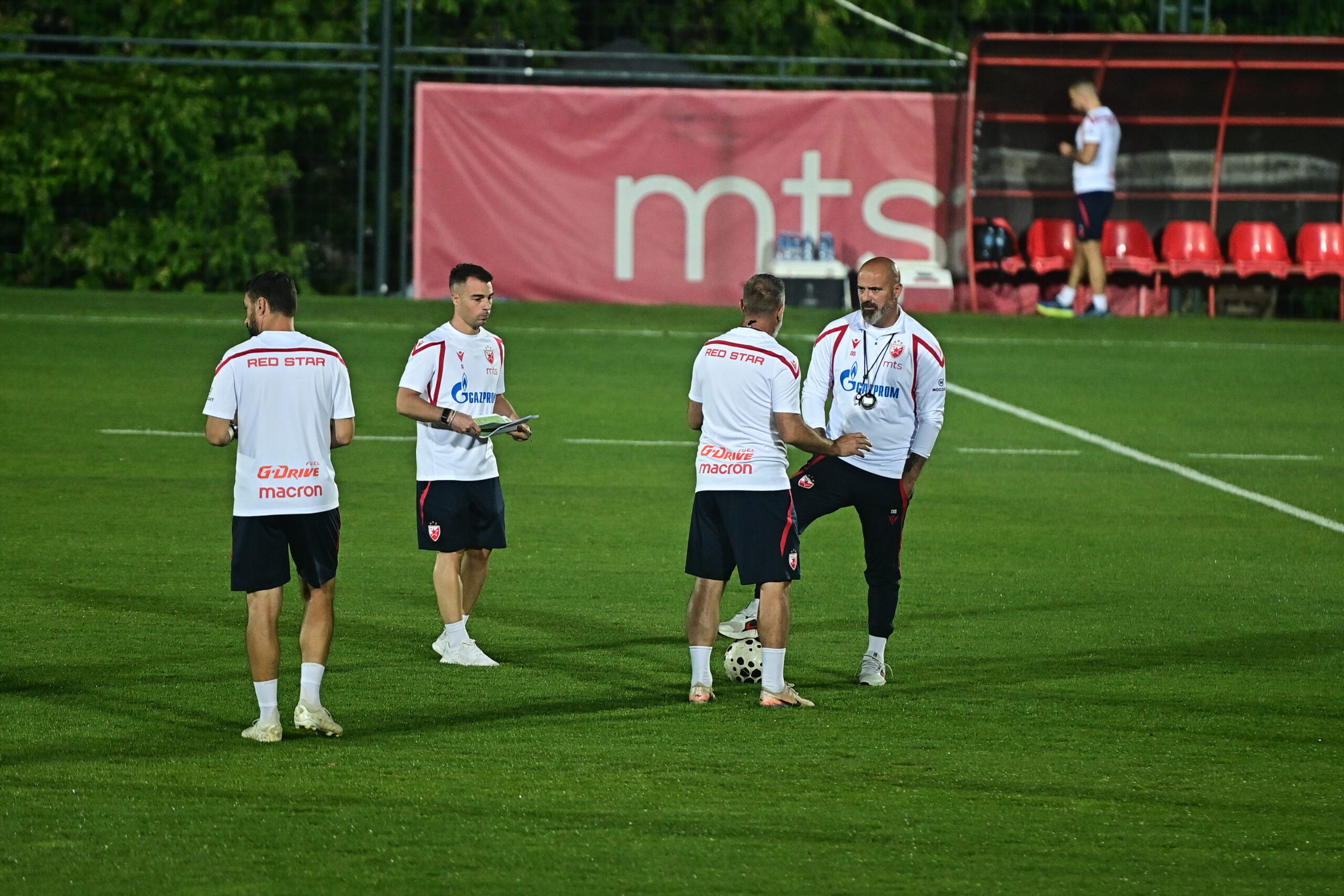 Ran Kožuh prebacuje pritisak na Zvezdu pred revanš u Ligi šampiona – Ran Kožuh Hapoel Crvena zvezda