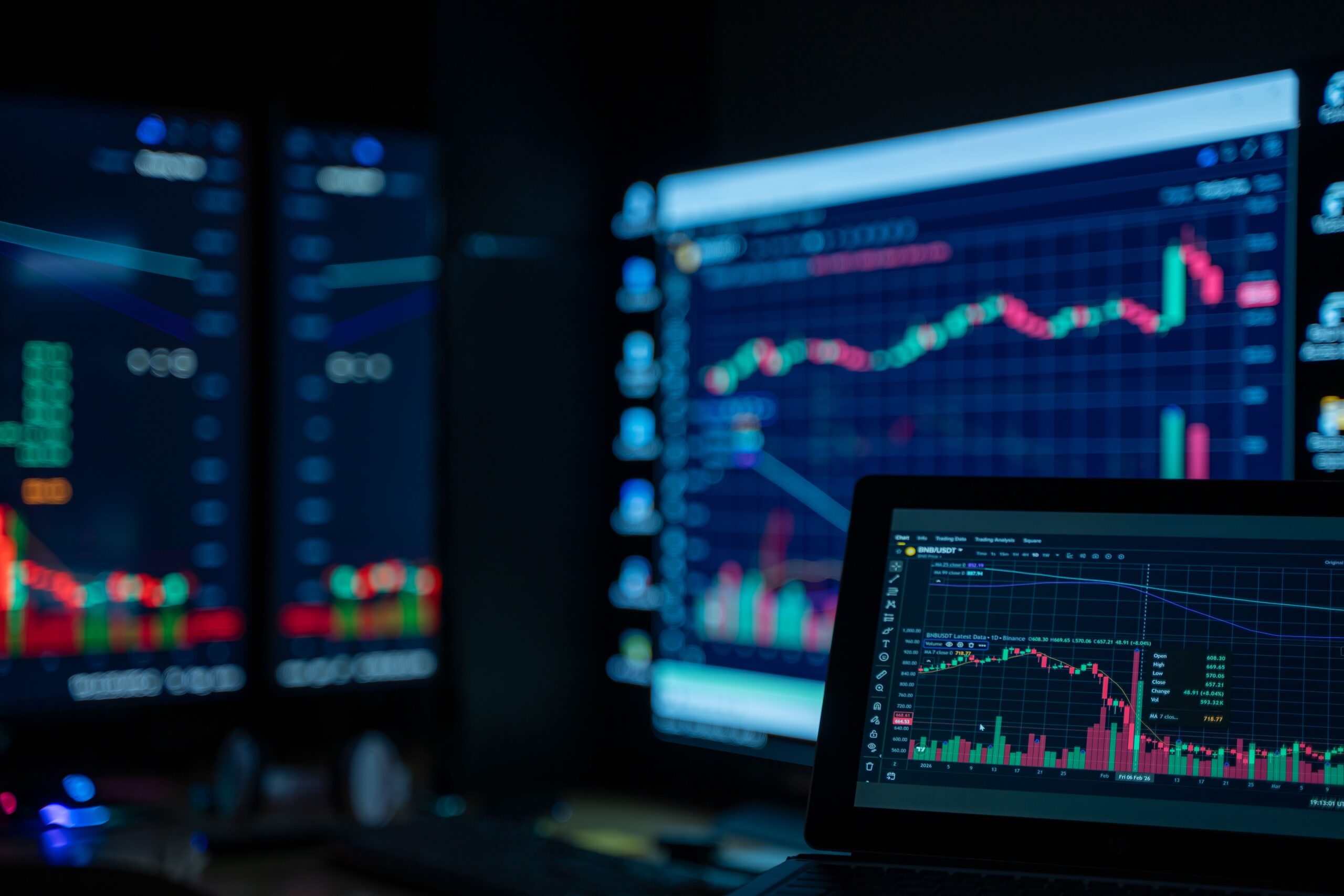 Evropske berze neujednačene, indeks DAX raste dok brent premašuje 89 dolara