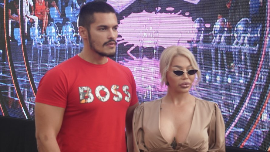IZNENADNA PROMENA U ODNOSU ŽANE I MARKA: Žana Omnia objavila snimak Marka Markovića sa plaže, fanovi primetili novu transformaciju (FOTO) (VIDEO) – veza bez veze