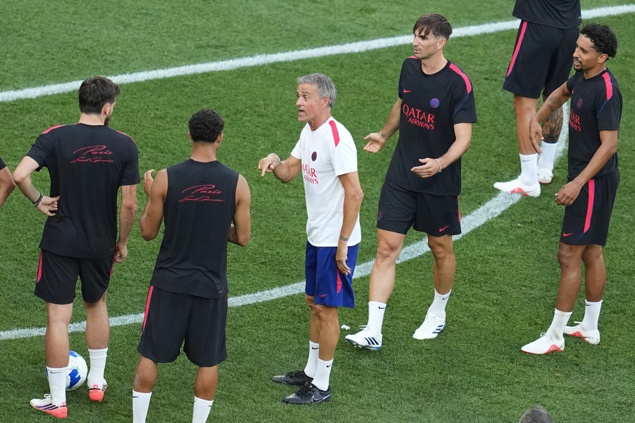 Luis Enrike i Unai Emeri: Spektakl, goleada i istorijski preokreti u evropskim okršajima