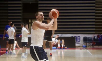 Nikola Jokić iznenadio frizera u Somboru nesvakidašnjim poklonom – poklon Nikole Jokića frizeru u Somboru