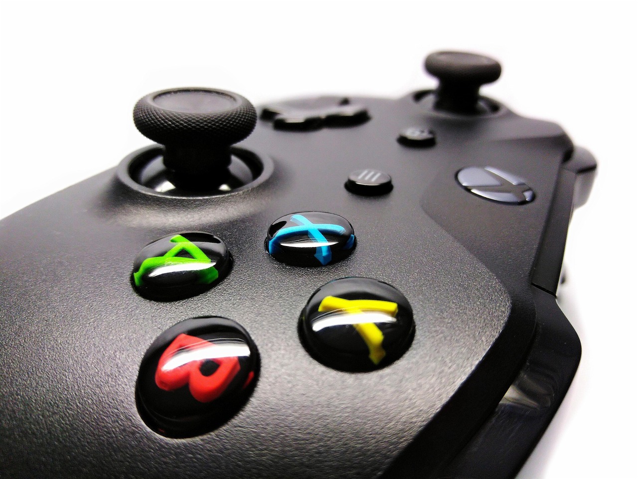 Xbox Elite Controller 3 možda greškom dospeo do kupca pre zvanične objave