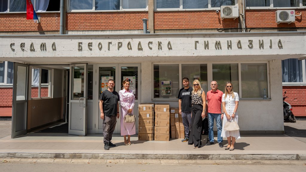 Fondacija Mozzart ulaže u škole: Nova oprema donosi bolje uslove za đake