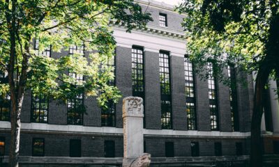 Odbačena tužba Trampove administracije protiv Harvarda zbog antisemitizma – tužba protiv Harvarda