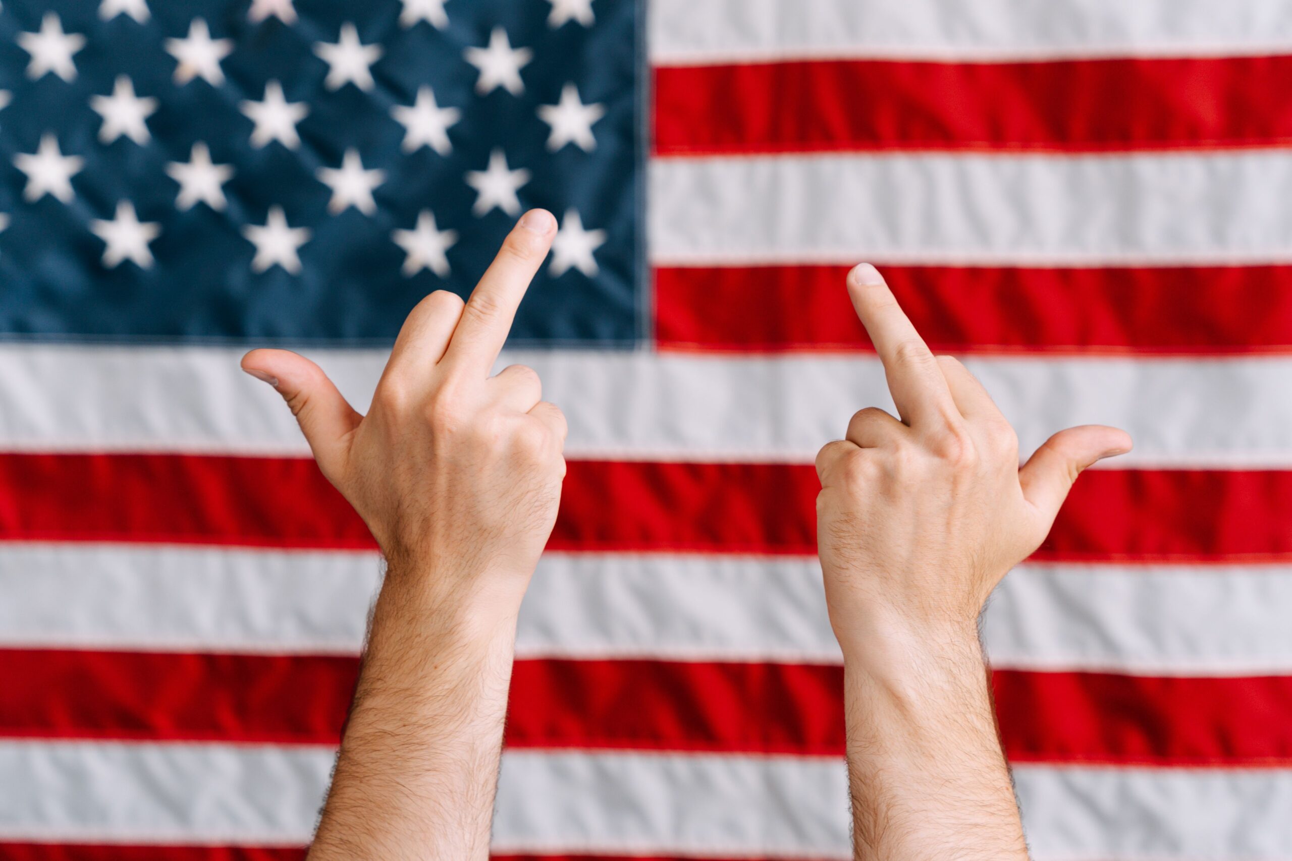 Odbor Kennedy Centra glasao za vraćanje Trumpovog imena na zgradu – Trumpovo ime na Kennedy Centru