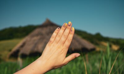 Hale Beri inspiriše žene svojim izborom nokti za jubilarni rođendan – Hale Beri manikir