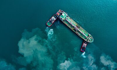 Tanker iz Rusije sa naftom nasukao se kod obale Omana – curenje nafte u Omanu