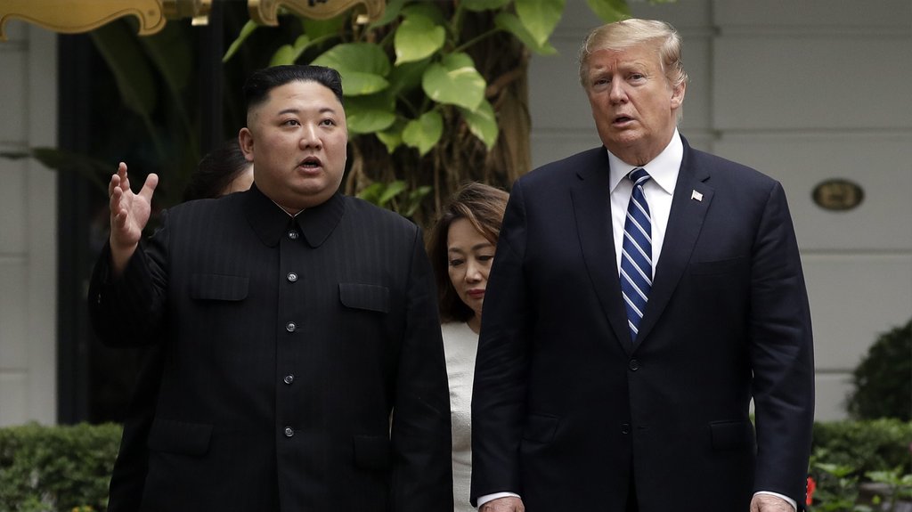 Donald Tramp objavio fotografiju sa Kim Džong Unom, ističe dobre odnose – Donald Tramp Kim Džong Un