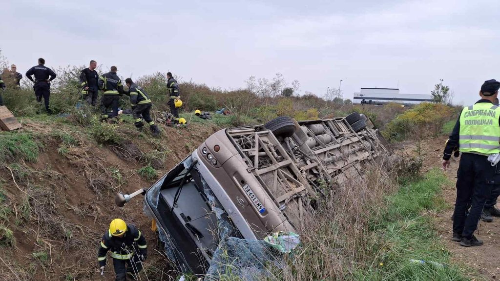 Drama na putu: Srpski vozač spasio mlade turiste u Bugarskoj – prevrnuće autobusa u Bugarskoj