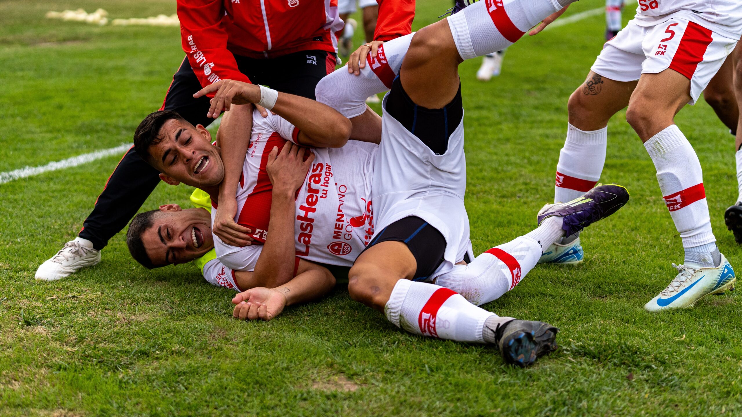 Partizanova filijala slavila 4:2 protiv favorita: Slavlje i pesma Grobara u svlačionici