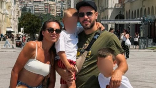 PORODIČNO LETOVANJE KROZ OČI PEVAČICE: Ivana Pavković pokazala kako izgleda odmor sa troje dece u Grčkoj (FOTO) – letovanje sa troje dece