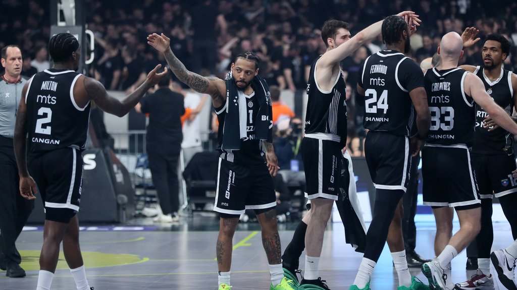 Itan Tompson potpisao za Partizan: NBA pojačanje stiže u Humsku – Itan Tompson Partizan