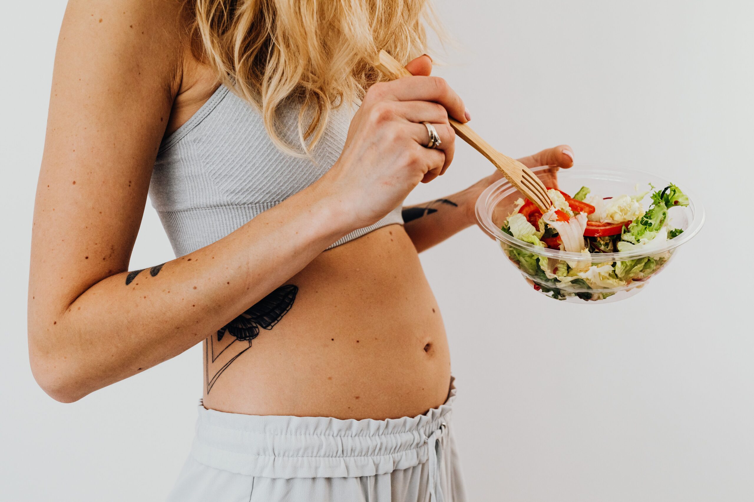 Namirnice koje gastroenterolozi izbegavaju i njihov uticaj na žensko zdravlje – namirnice koje gastroenterolozi retko biraju