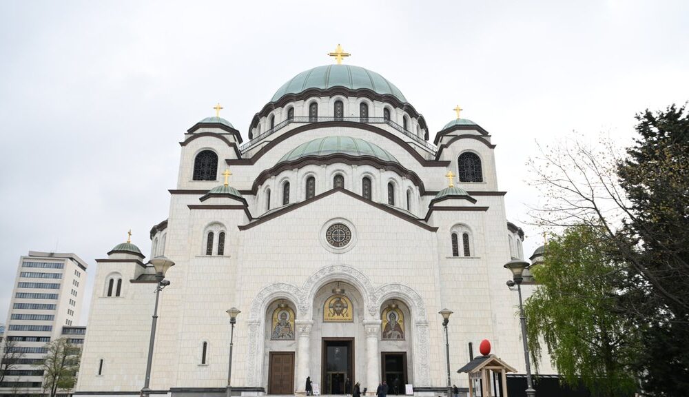 Slavimo tri velika svetitelja: Kako tradicija nalaže mir i slogu u domu